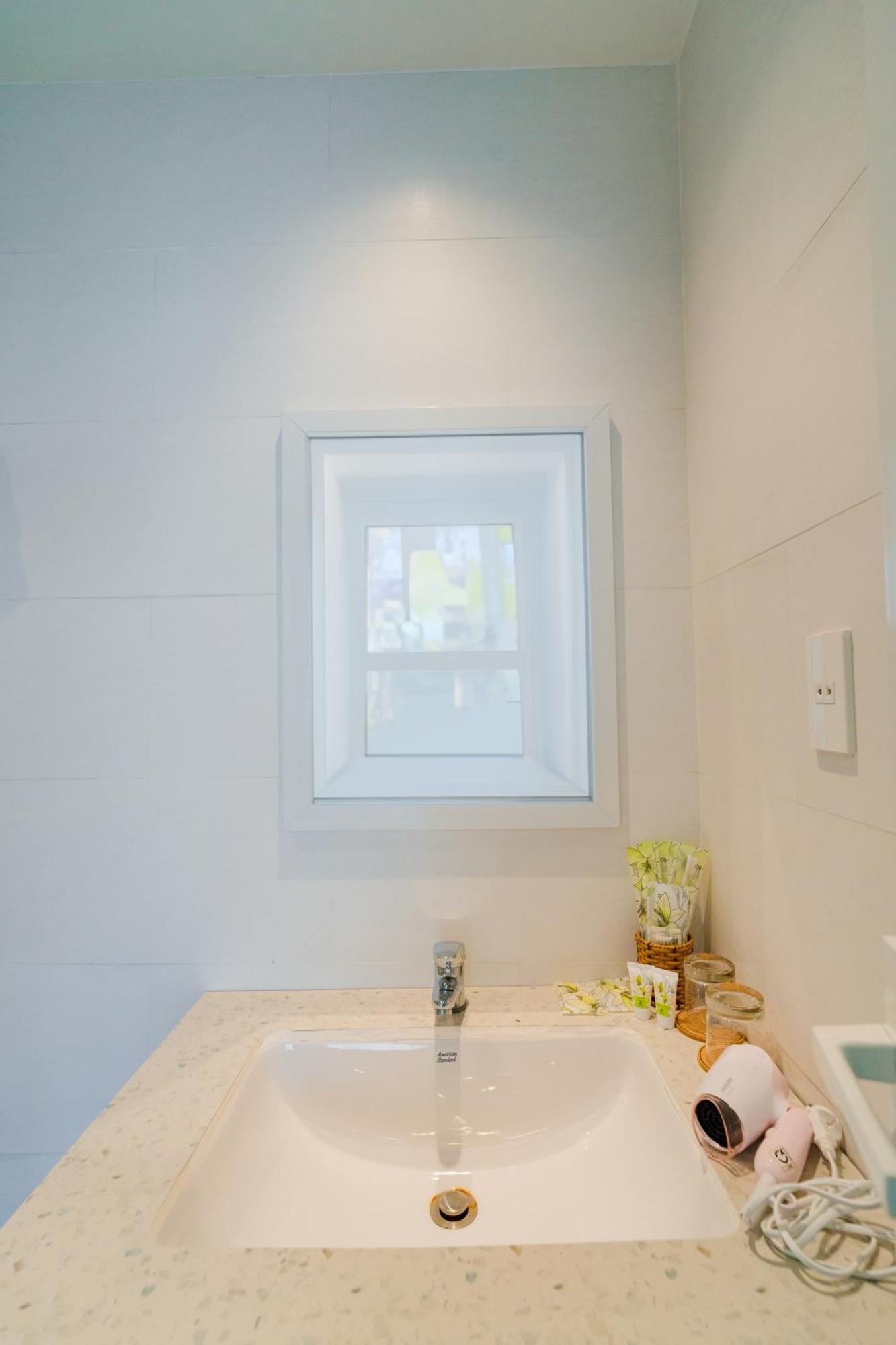 Chuong Duong Hotel Mỹ Tho Extérieur photo