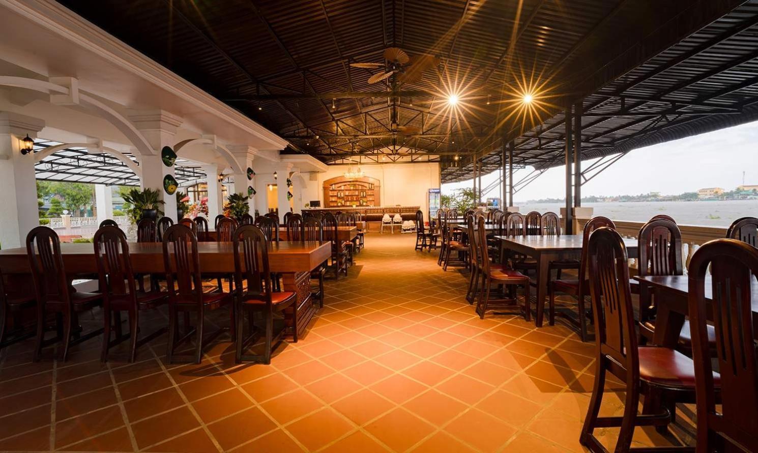 Chuong Duong Hotel Mỹ Tho Extérieur photo
