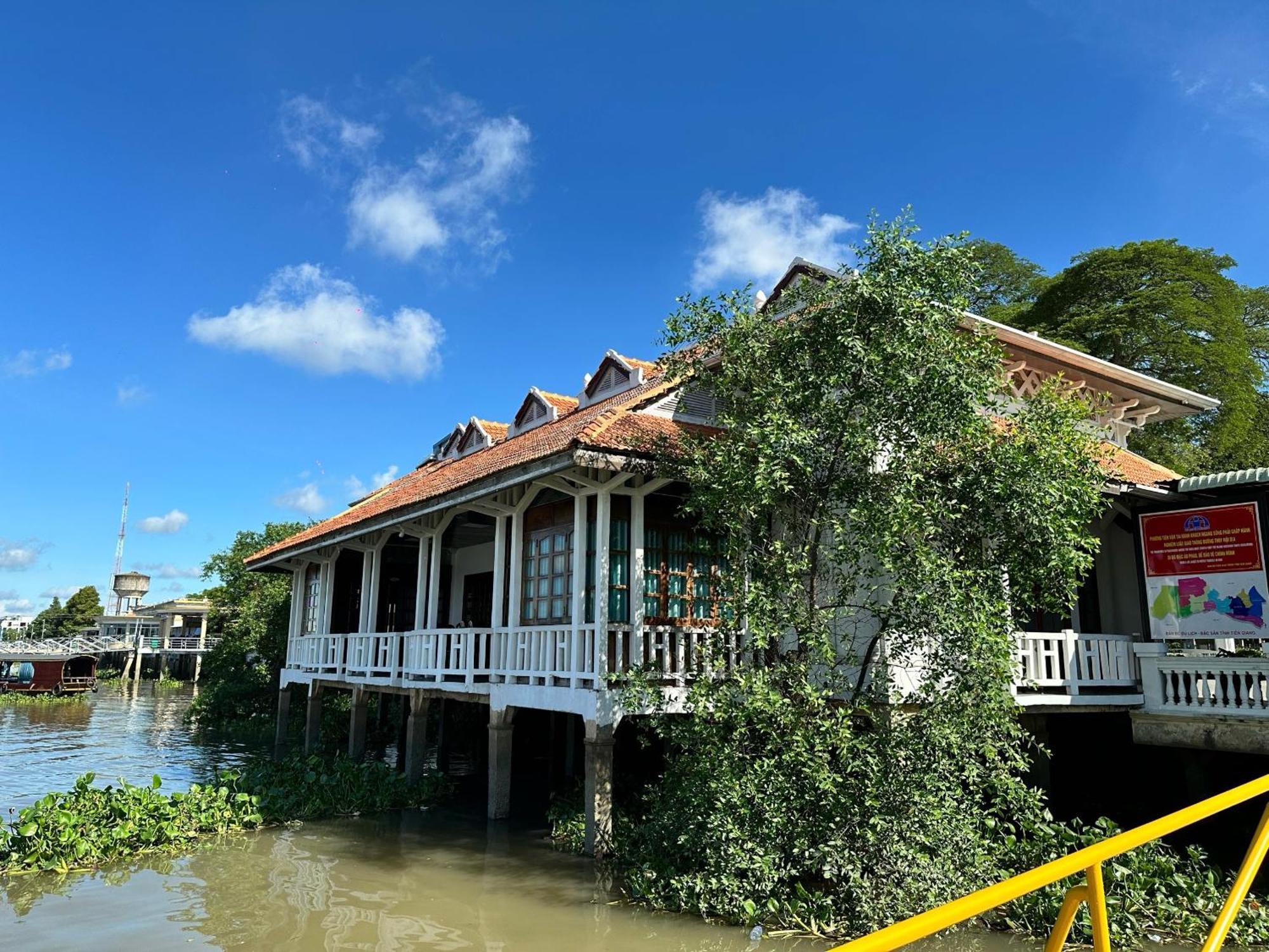 Chuong Duong Hotel Mỹ Tho Extérieur photo
