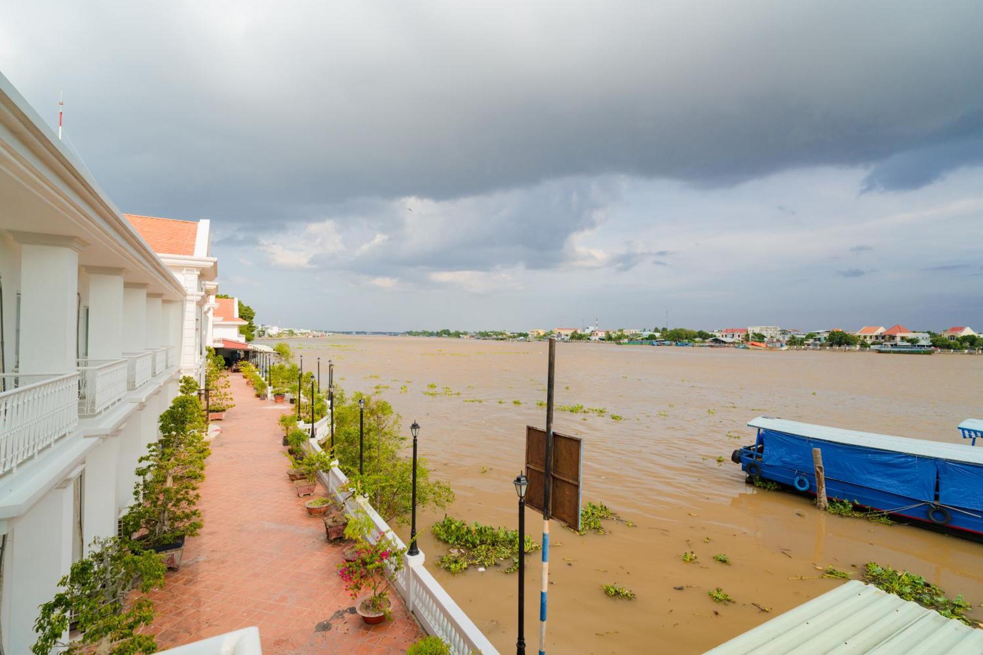 Chuong Duong Hotel Mỹ Tho Extérieur photo